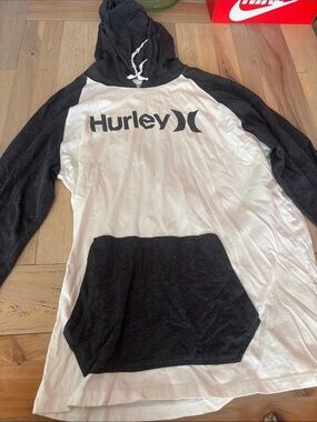 Hurley White Body Black Raglan Hooded Pullover